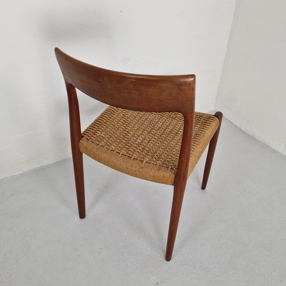 Image 1 of Möller eetkamerstoel Deens design