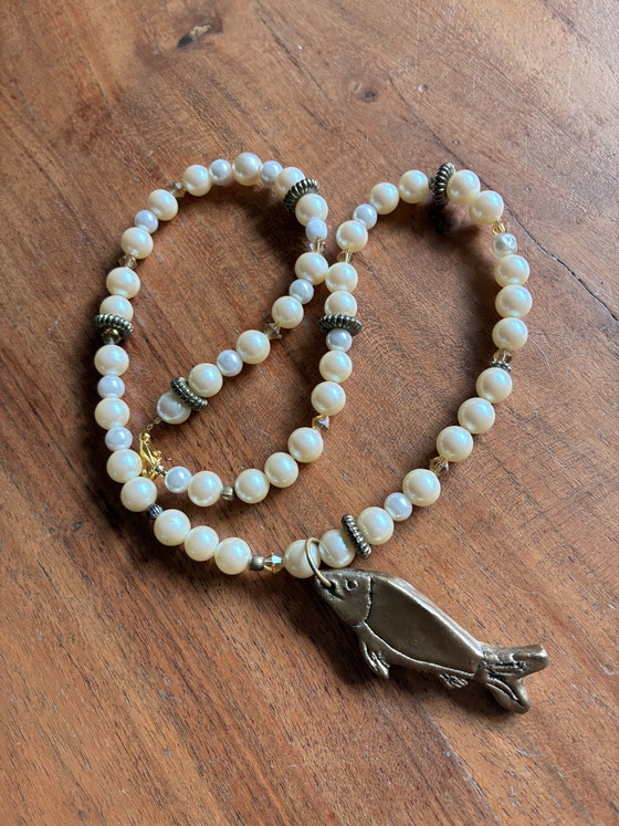 Image 1 of New vintage bead necklace with gold fish 47 cm