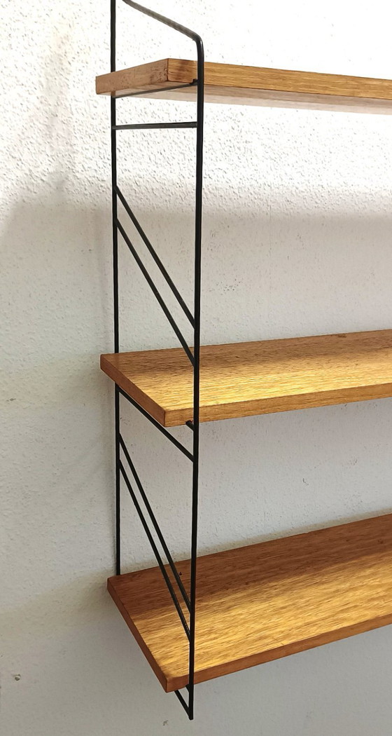 Image 1 of Vijftiger jaren wandrek met drie schappen 