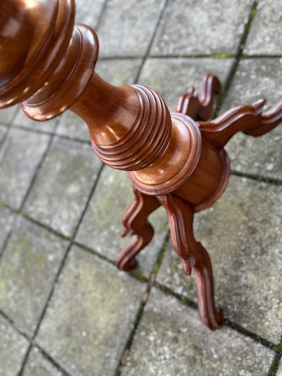 Image 1 of Mesa de juegos de caoba estilo Luis XIII