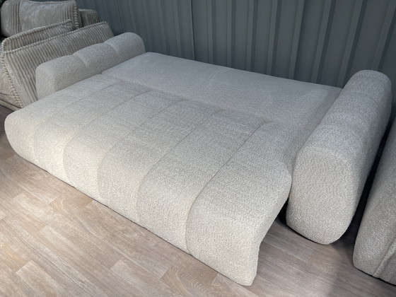 Image 1 of Desgin sofa bouclé with sleeping function and storage space