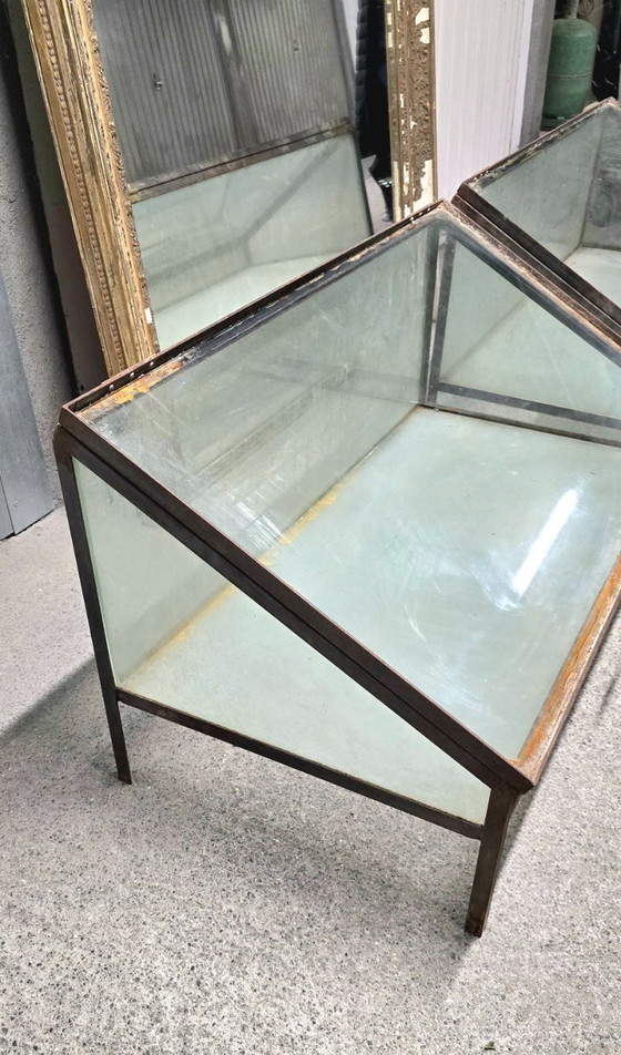 Image 1 of Coppia di vetrine inclinate - Inizio XX secolo