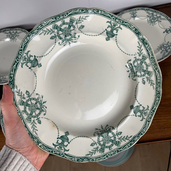 Image 1 of Set aus 3 Tellern + 3 tiefen Tellern, Modell "Compiègne" der Fabrik Longwy, Farbe dunkelgrün