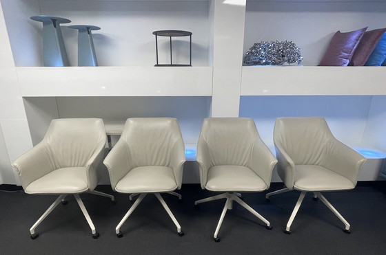 Image 1 of 4 Leolux Mara Twist chairs NEW