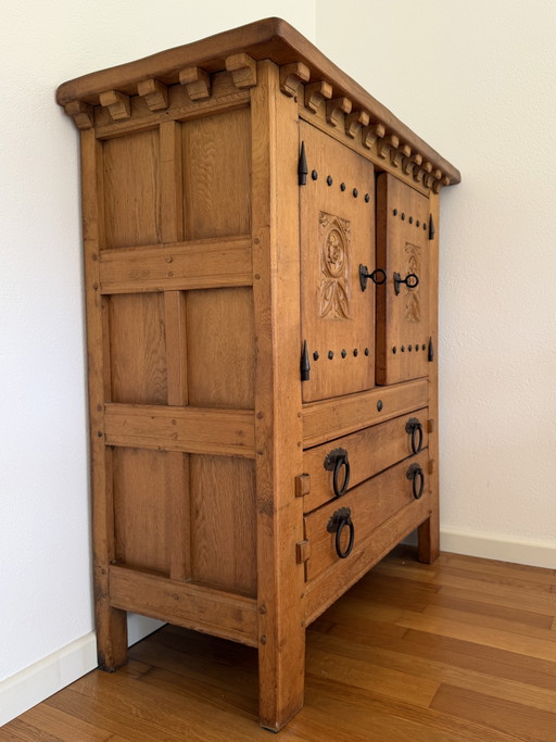 Antieke massief eiken kast Jugendstil / Arts & Crafts