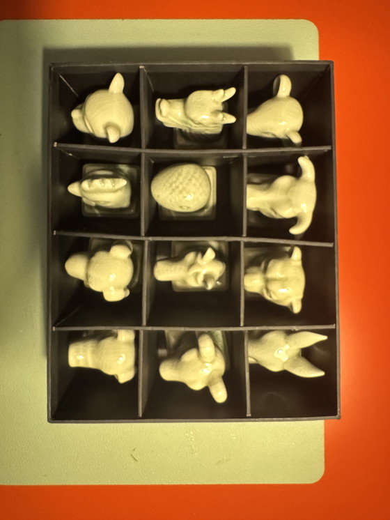 Image 1 of Pols Potten porseleinen chinese direnriem beeldjes