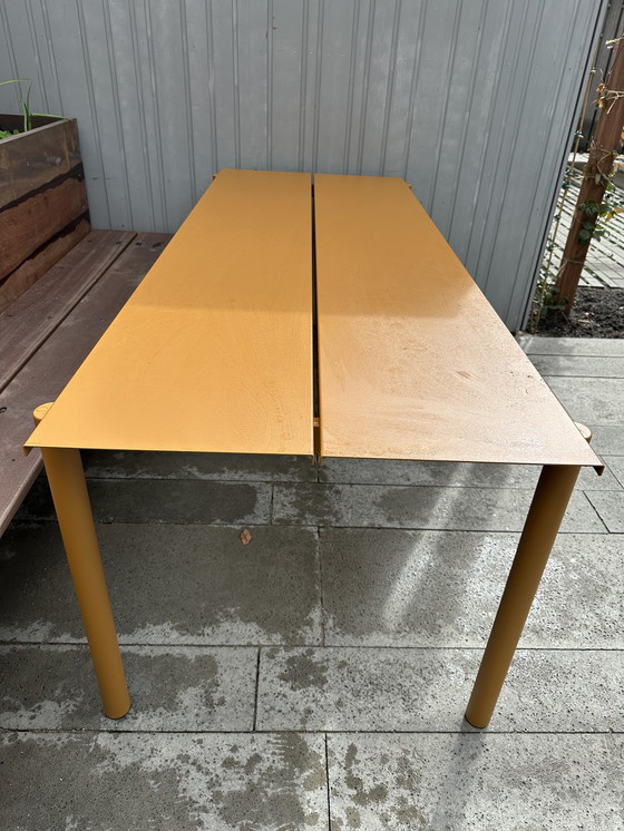 Image 1 of Muuto design Linear steel tafel burnt orange