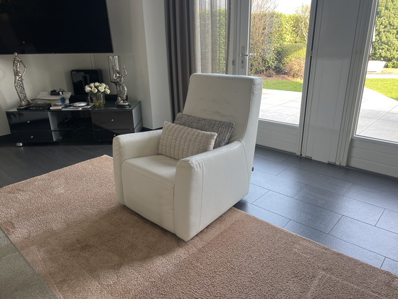 Image 1 of 2 klassieke witte draaibare fauteuils go