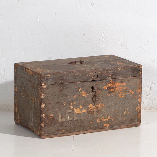 Antique chest with gray patina (c.1920) #72