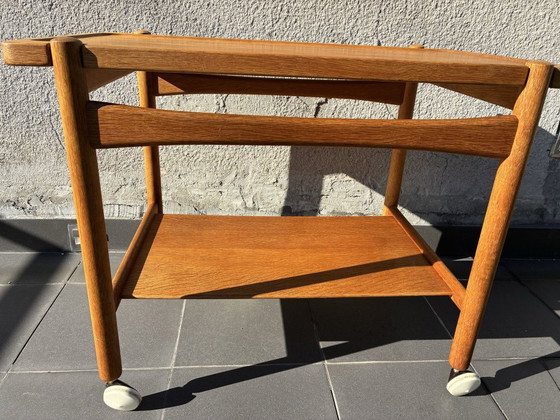 Hans J. Wegner AT-48 Servierwagen für Andreas Tuck, Dänemark, Holz, Braun, 1950 (Foto 3 von 8)