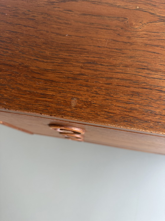 Image 1 of Commode vintage danoise en teck, style scandinave rétro, milieu du siècle.