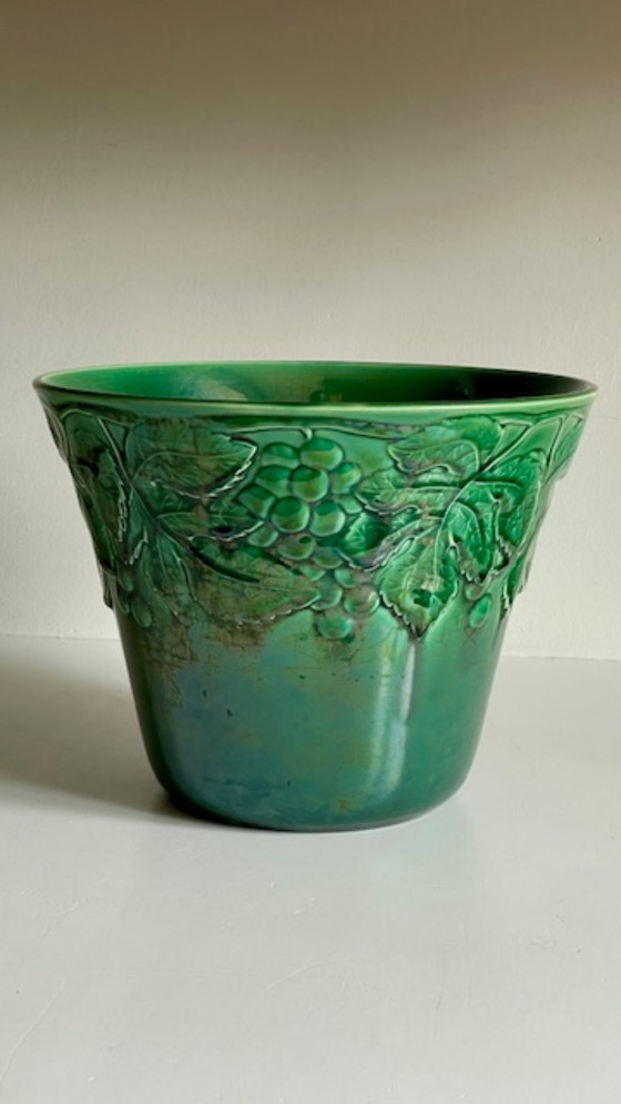 Image 1 of Cache-POT Barbotine GIEN France Vintage