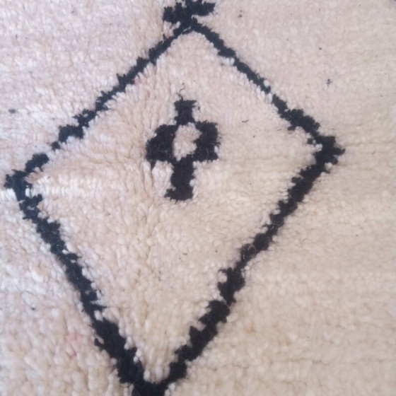 Image 1 of Alfombra bereber marroquí de lana, 250 cm x 150 cm