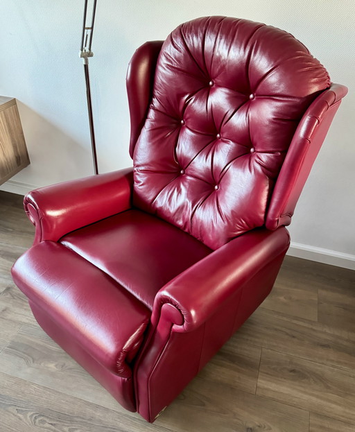 Delta Chesterfield Woburn Recliner Chair, 3 Years Old, Like New