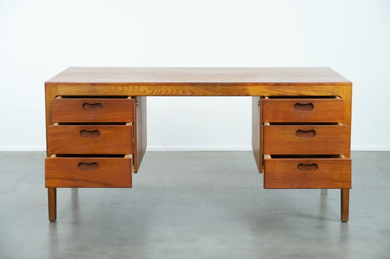 Image 1 of Scrivania di design tedesco vintage degli anni '60 di Hartmunt Lohmeyer per Wilkhahn con 6 cassetti