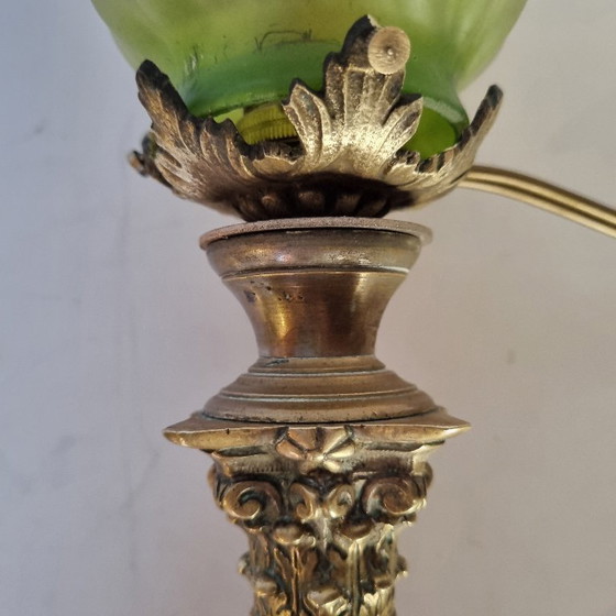 Image 1 of Lampada da scrivania Art Déco in opalino verde con base in bronzo