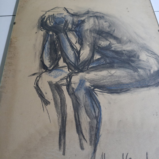 Image 1 of Expressive Charcoal & Pastel Figure Study, Signed & Dated 1984 – 40 × 30 cm