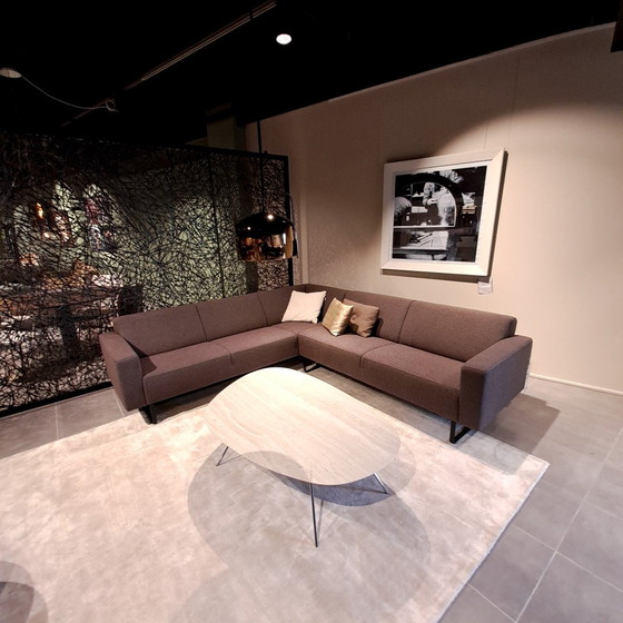 Image 1 of Leolux Liliom XL coffee table