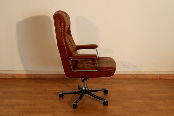 Image 1 of Tecno P126 Chefsessel, entworfen von Osvaldo Borsani für Tecno im Jahr 1966