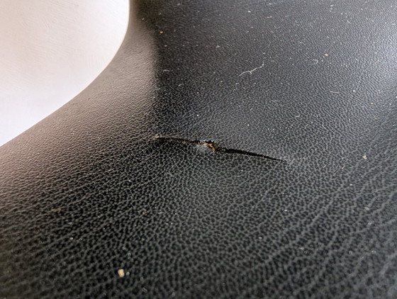 Image 1 of Tavolo Arne Jacobsen 3601 + 4 sedie Butterfly 3107 | Prima edizione