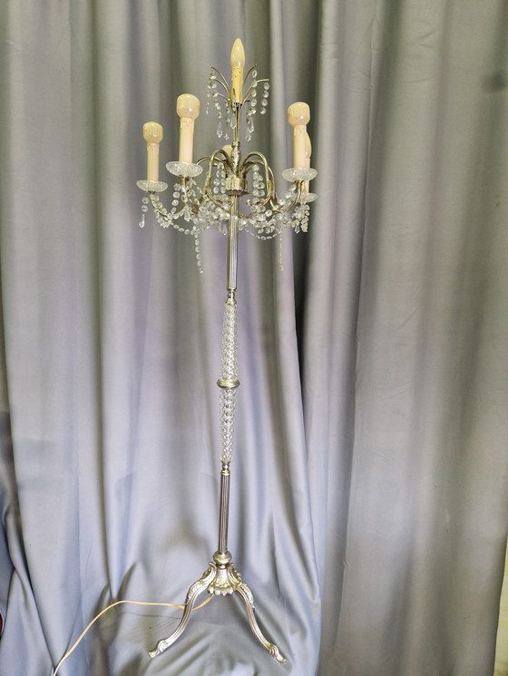 Image 1 of Beautiful vintage candelabra lamp