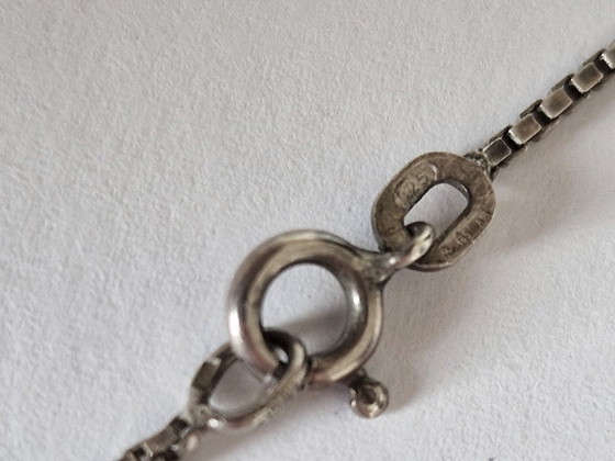 Image 1 of Croix danoise en argent avec collier assorti