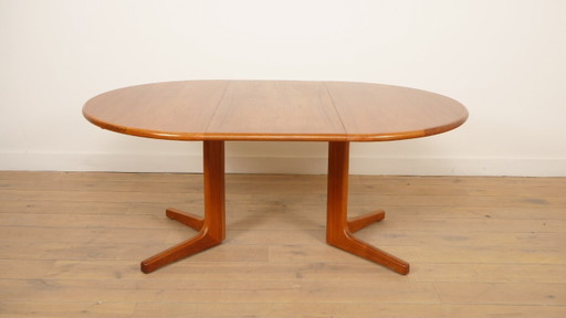 Vintage round dining table | extendable | teak | 121- 173 cm