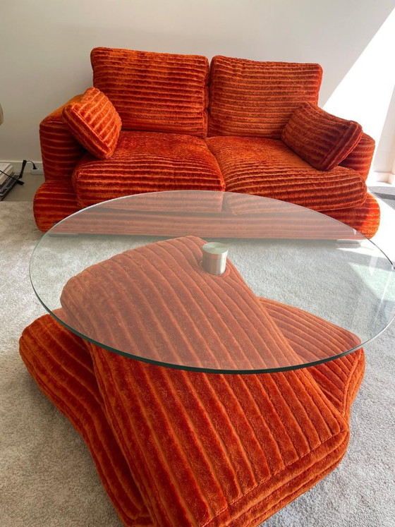 Sofá de 2 plazas Bretz Topdesign con mesa de centro a juego. – Sofás de 2 plazas, Glass, Textile (photo 8 of 9)