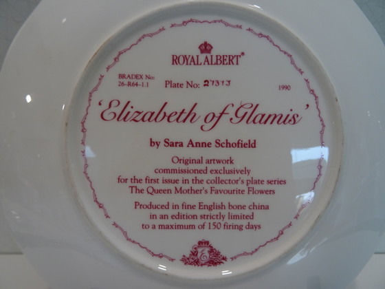 Image 1 of Assiette Royal Albert