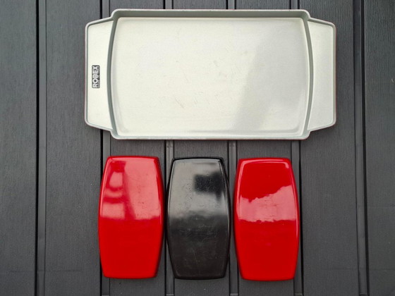 Vassoio da portata Robex con tre inserti, melamina., Accessori da cucina, Plastica, Rosso, Vintage (foto 5 di 11)