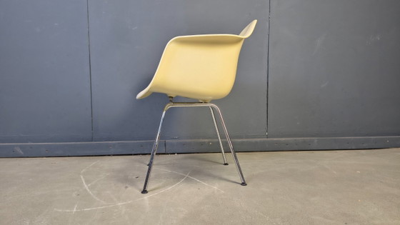 Sedia vintage Dax di Charles e Ray Eames per Vitra, anni '90 – Sedie e poltrone, Metal, Plastic (photo 7 of 17)