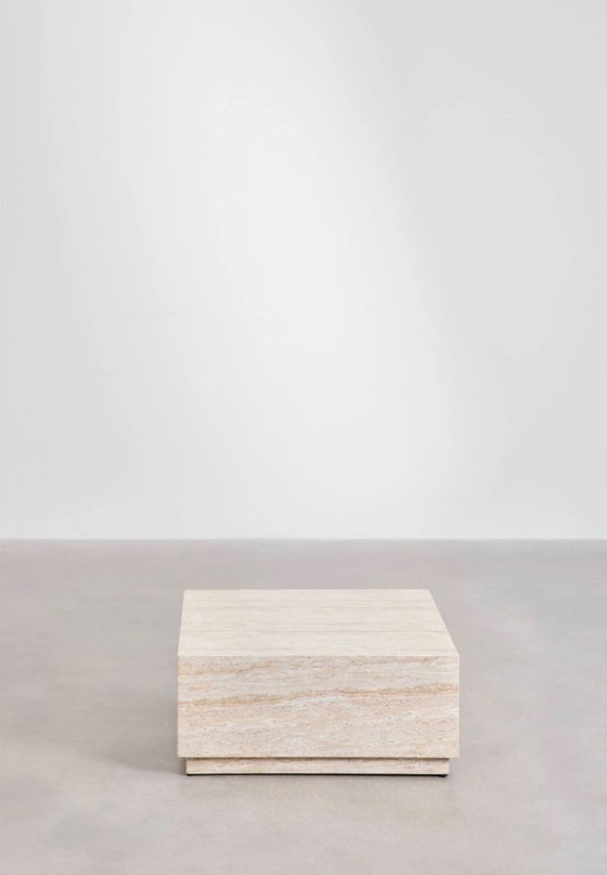 Image 1 of Sklum  Vierkante salontafel 80x80 cm in betonlook travertijn Imala