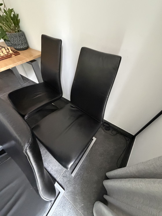 Image 1 of Rolf Benz stoelen, zwart met mat aluminium 
