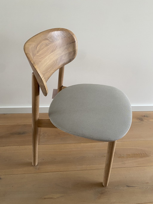 Insan Janu dining chair Table du Sud