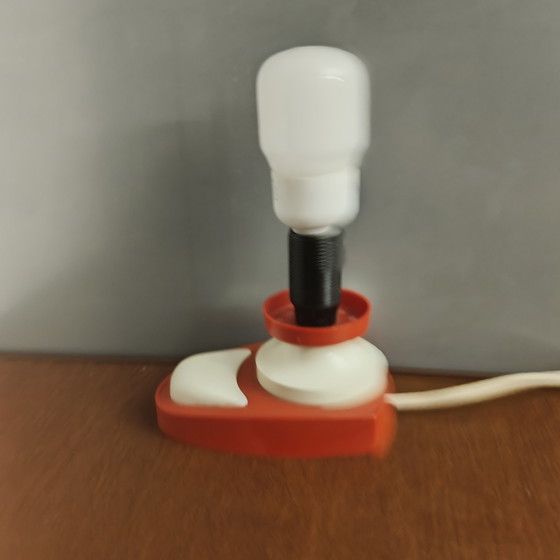 Rare Massive Space Age Table Lamp – Unique Red & White Vintage Design (1970s) – Plastic (photo 9 of 9)