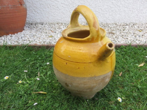 Image 1 of Jarra de agua de terracota vidriada amarilla, suroeste de Francia, finales del siglo XIX.