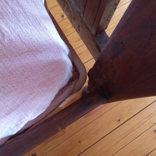 Letto Auping con struttura Kampong e lampada