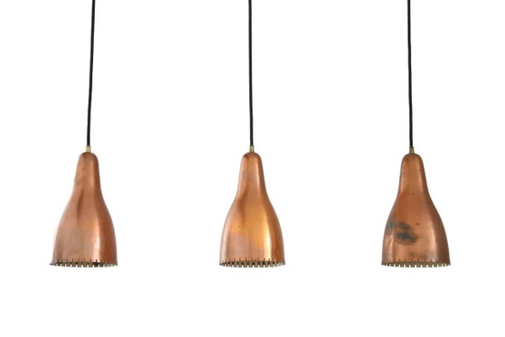 Set aus drei gebogenen Karlby-Pendelleuchten aus Kupfer für Lyfa – Copper, Mid Century Modern (photo 2 of 5)