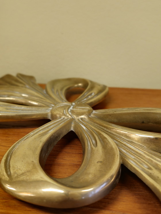 Image 1 of Vintage Bow Brass Yellow Copper Coaster Plateau