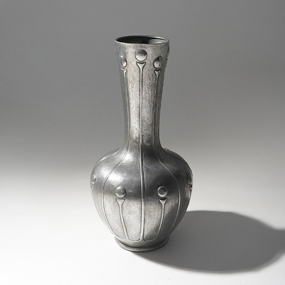 Art Decò Tinnen vaas van Bellotti, jaren 20 – Vazen, Metal (photo 3 of 12)