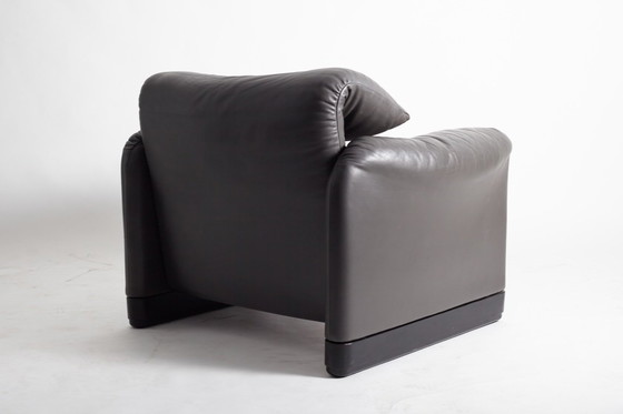 Image 1 of Cassina Maralunga 1 zit Vico Magistretti leder