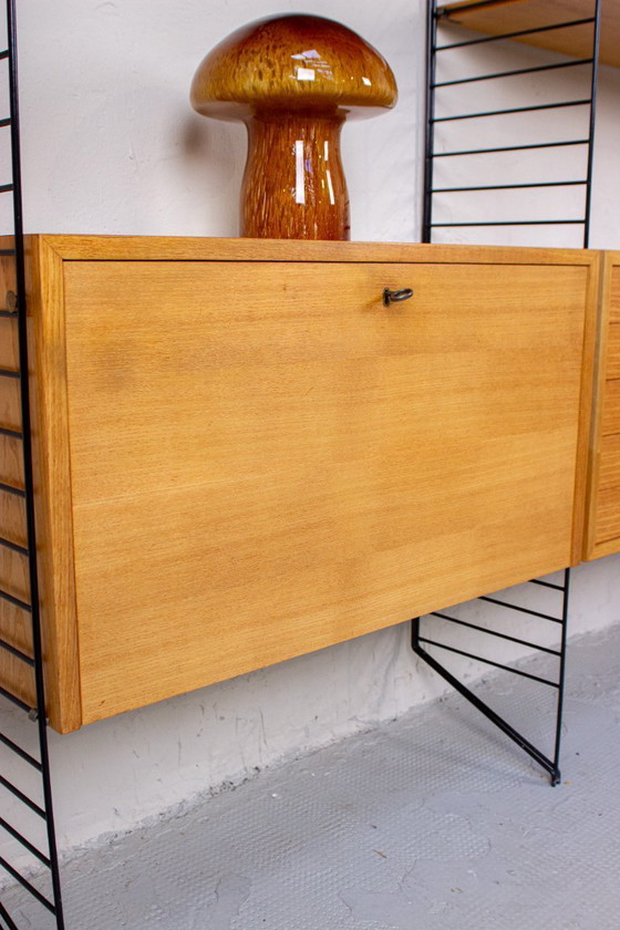 Image 1 of Mensola originale String Shelf Nisse Vintage Ash, credenza/altare