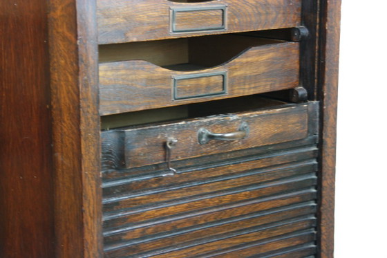 Image 1 of Mobile schedario antico in rovere, 50x40x114 cm.