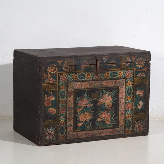Antieke Chinese beschilderde kist van grenenhout – China, circa 1900 – Opbergkast, Iron (photo 8 of 40)
