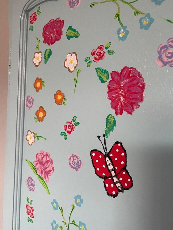 Image 1 of Schöner handbemalter Brocanteschrank