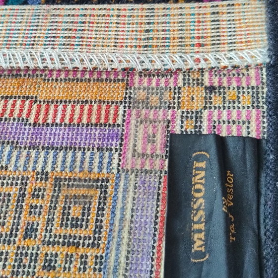 Image 1 of Magnifique tapis géométrique en laine italienne des années 1980 par Missoni pour T&J Vestor