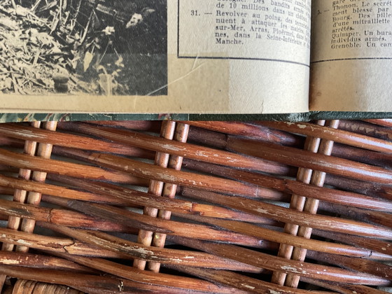 Brochure L’Armée Du Crime, Affiche Rouge. Extremely Rare Historical Document. 1944 – Coffee table books (photo 6 of 12)