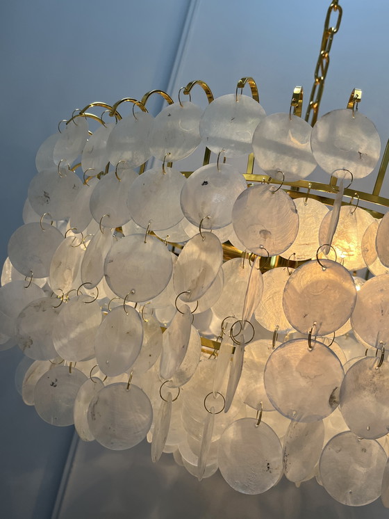 Image 1 of Xl formaat grote capiz schelpen hanglamp goud frame 