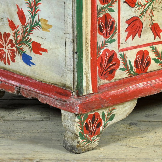 Image 1 of Baule nuziale in stile folk, circa 1950