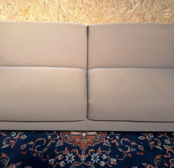 Image 1 of Diseño en el sofá Stock Aikon